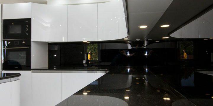 fara1 سختی سنگ کورین