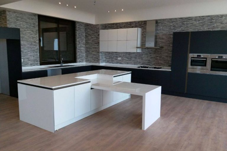 IMG_7889 مزایای سنگ کورین نسبت به سنگ طبیعی | سنگ کابینت کورین | فراسنگ