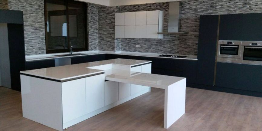 مزایای سنگ کورین نسبت به سنگ طبیعی | سنگ کابینت کورین | فراسنگ