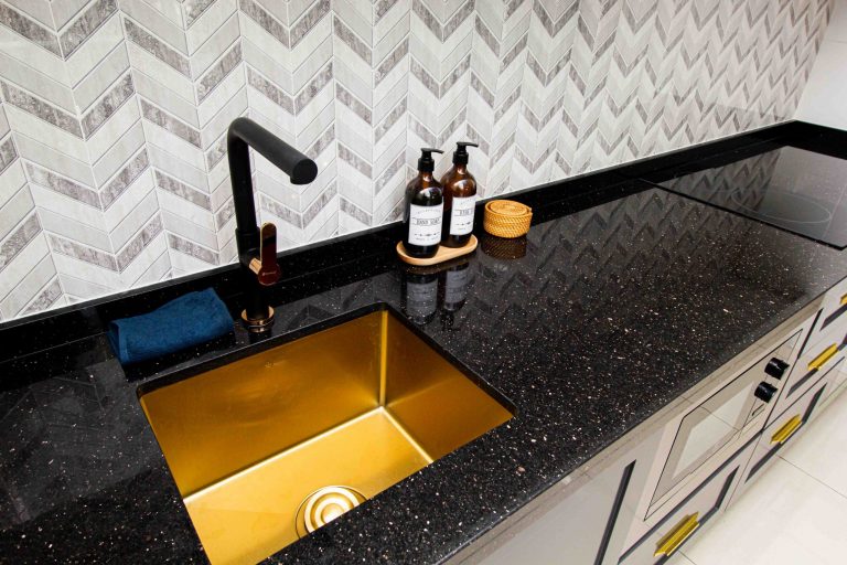 سنگ کوارتز کابینتی – فراسنگ سنگ کوارتز کابینتی