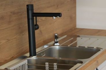 IMG_3700 راهنمای انتخاب کابینت آشپزخانه مدرن | خرید سنگ کابینت | فراسنگ