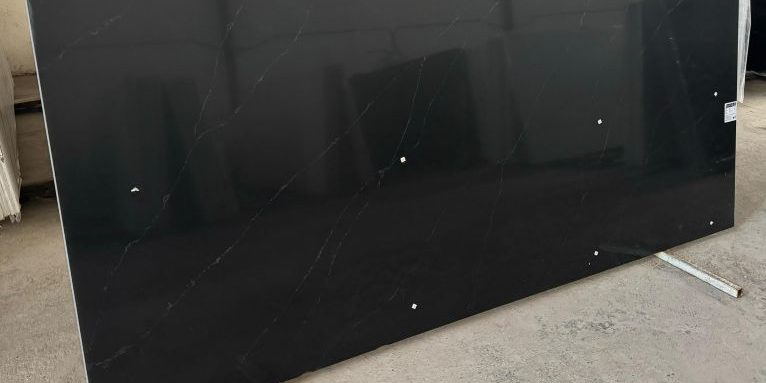 سنگ کوارتز توتم – فراسنگ معرفی سنگ کوارتز توتم | خرید سنگ کوارتز | فراسنگ