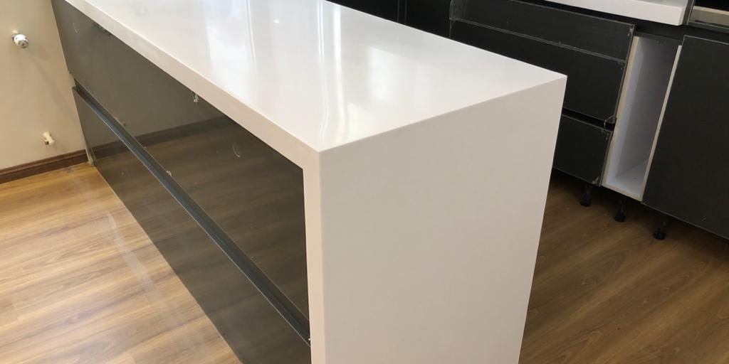 تمیز کردن سنگ کورین آشپزخانه