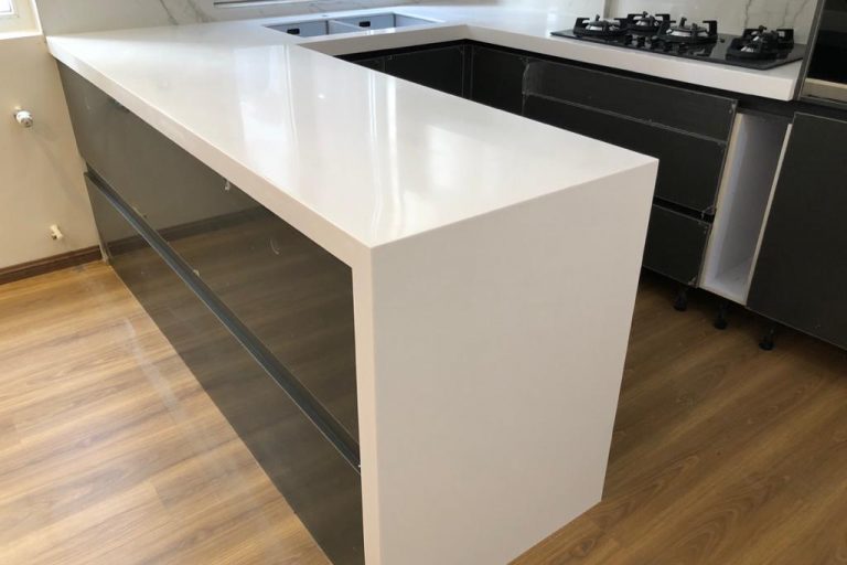 IMG_3163 تمیز کردن سنگ کورین آشپزخانه