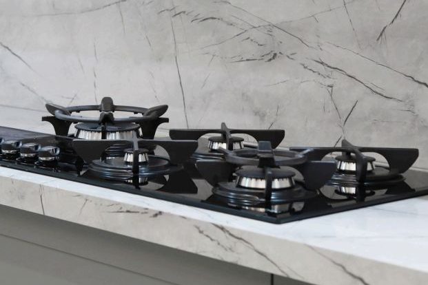 عوامل تاثیر گذار بر قیمت SPL تأثیر ضخامت، ابعاد و برند بر قیمت SPL | فراسنگ