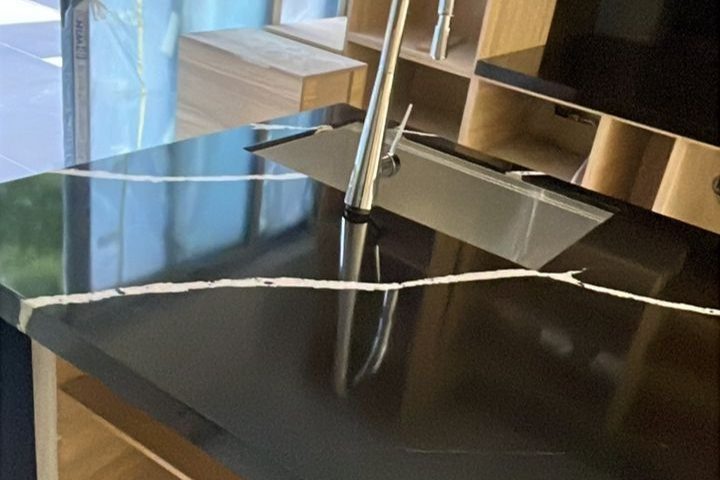 قیمت سنگ کوارتز بررسی قیمت سنگ کوارتز | راهنمای خرید کابینت | فراسنگ